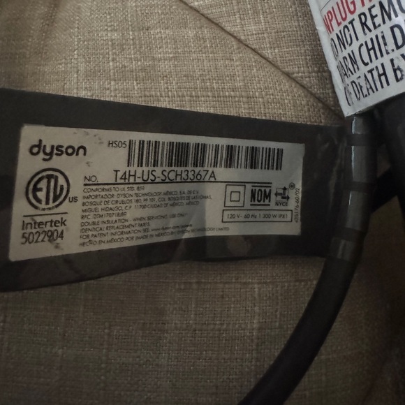 Dyson Multi-Styler Wand Hair dryer - Picture 7 of 8